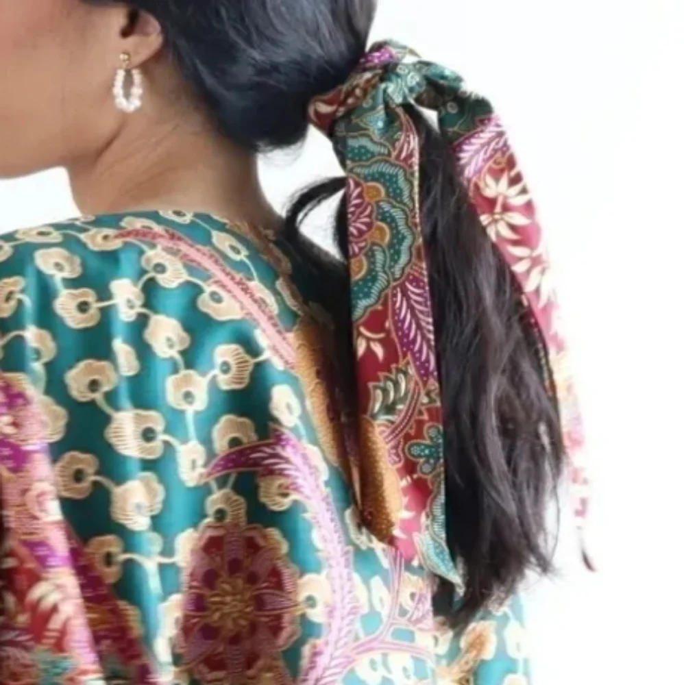 3 Silk Hair Scrunchies